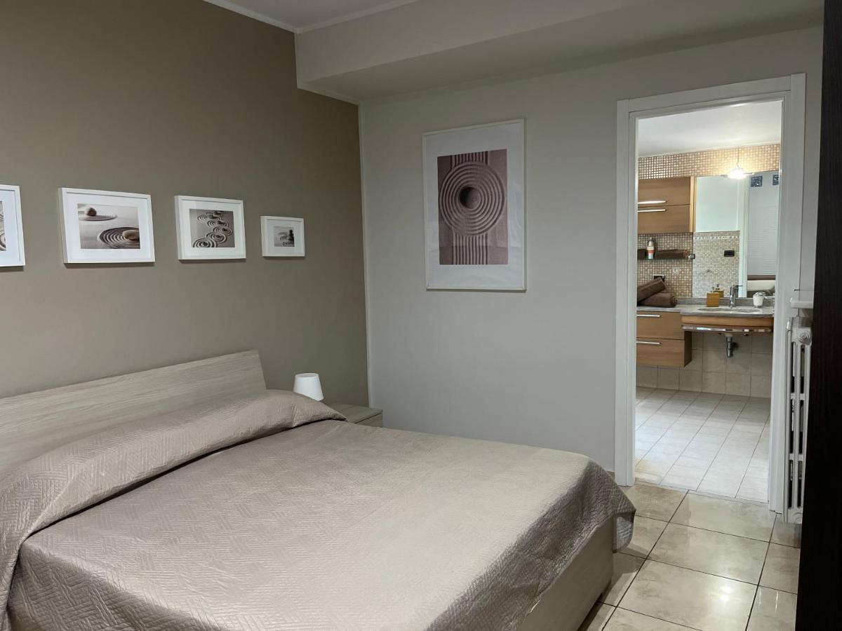 La Porta Nel Giardino Apartman Asti Kültér fotó