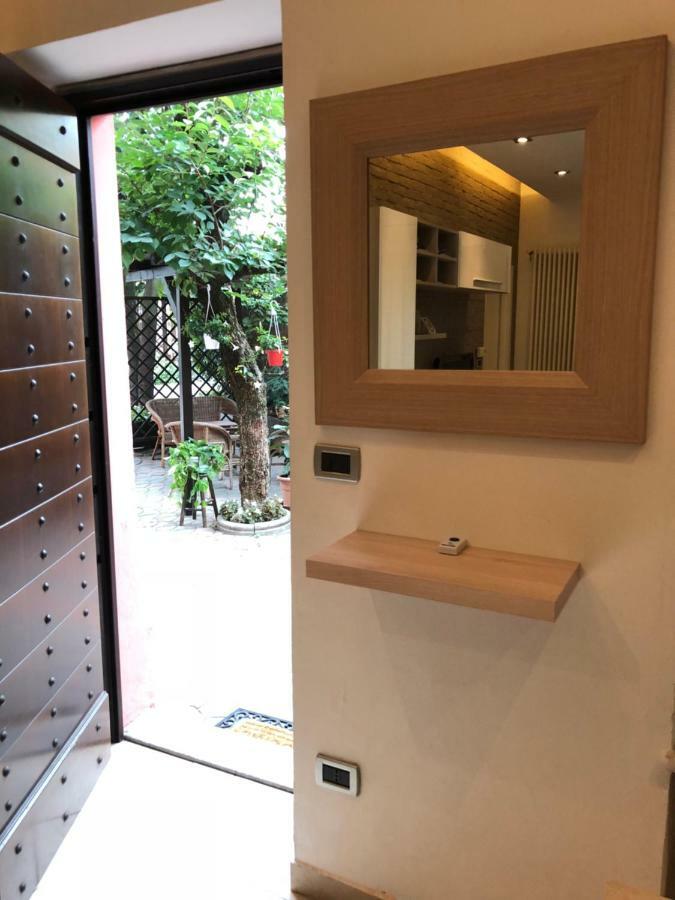 La Porta Nel Giardino Apartman Asti Kültér fotó